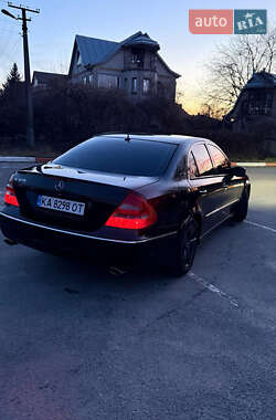 Седан Mercedes-Benz E-Class 2004 в 