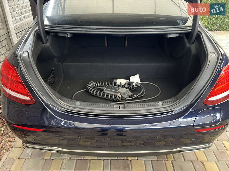 Седан Mercedes-Benz E-Class 2018 в Днепре фото 24 Седан Mercedes-Benz E-Class 2018 в Днепре