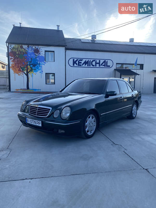 Седан Mercedes-Benz E-Class 1997 в 