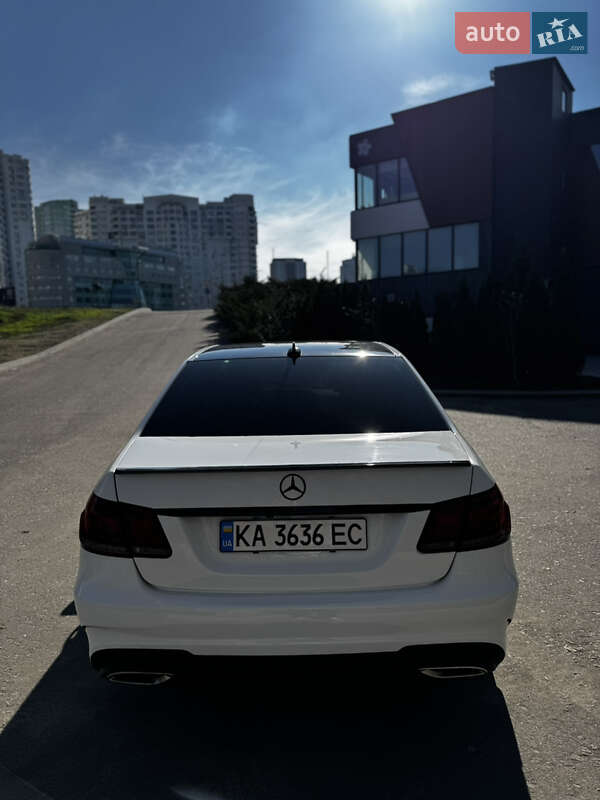 Седан Mercedes-Benz E-Class 2014 в Києві