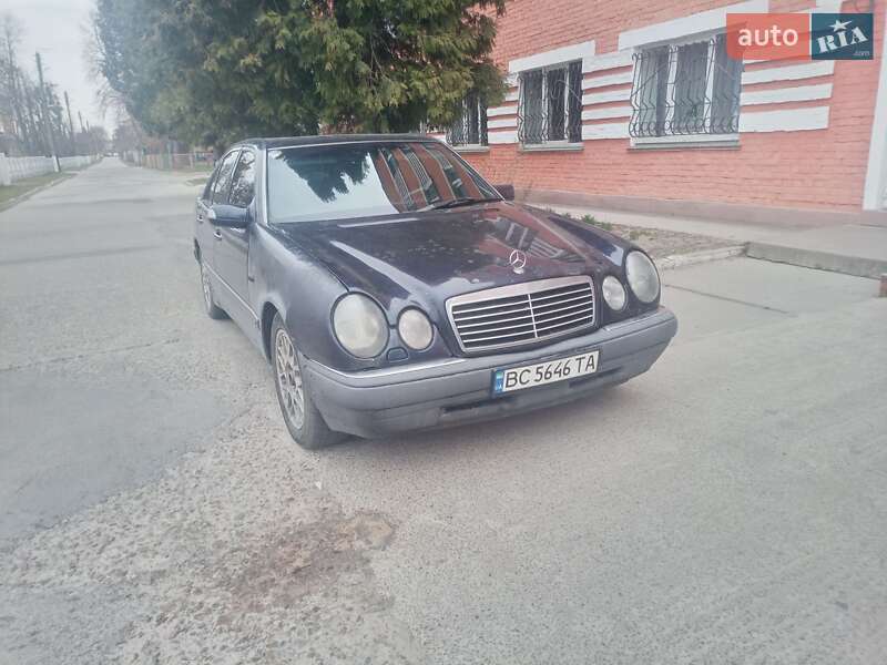 Седан Mercedes-Benz E-Class 1997 в Добротворі