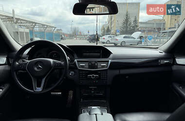 Седан Mercedes-Benz E-Class 2012 в 