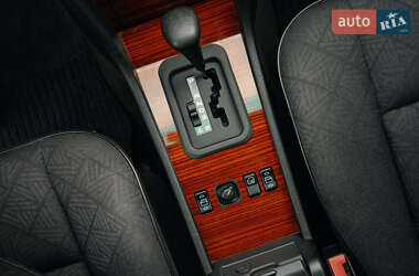 Седан Mercedes-Benz E-Class 1994 в 