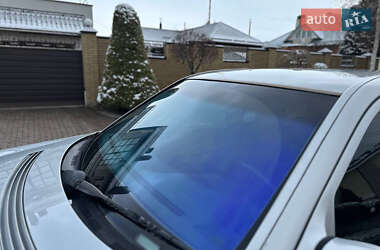 Седан Mercedes-Benz E-Class 2000 в 