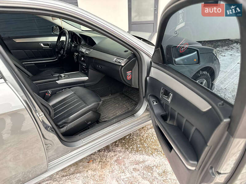 Седан Mercedes-Benz E-Class 2013 в Міжгір'ї фото 8 Седан Mercedes-Benz E-Class 2013 в Міжгір'ї