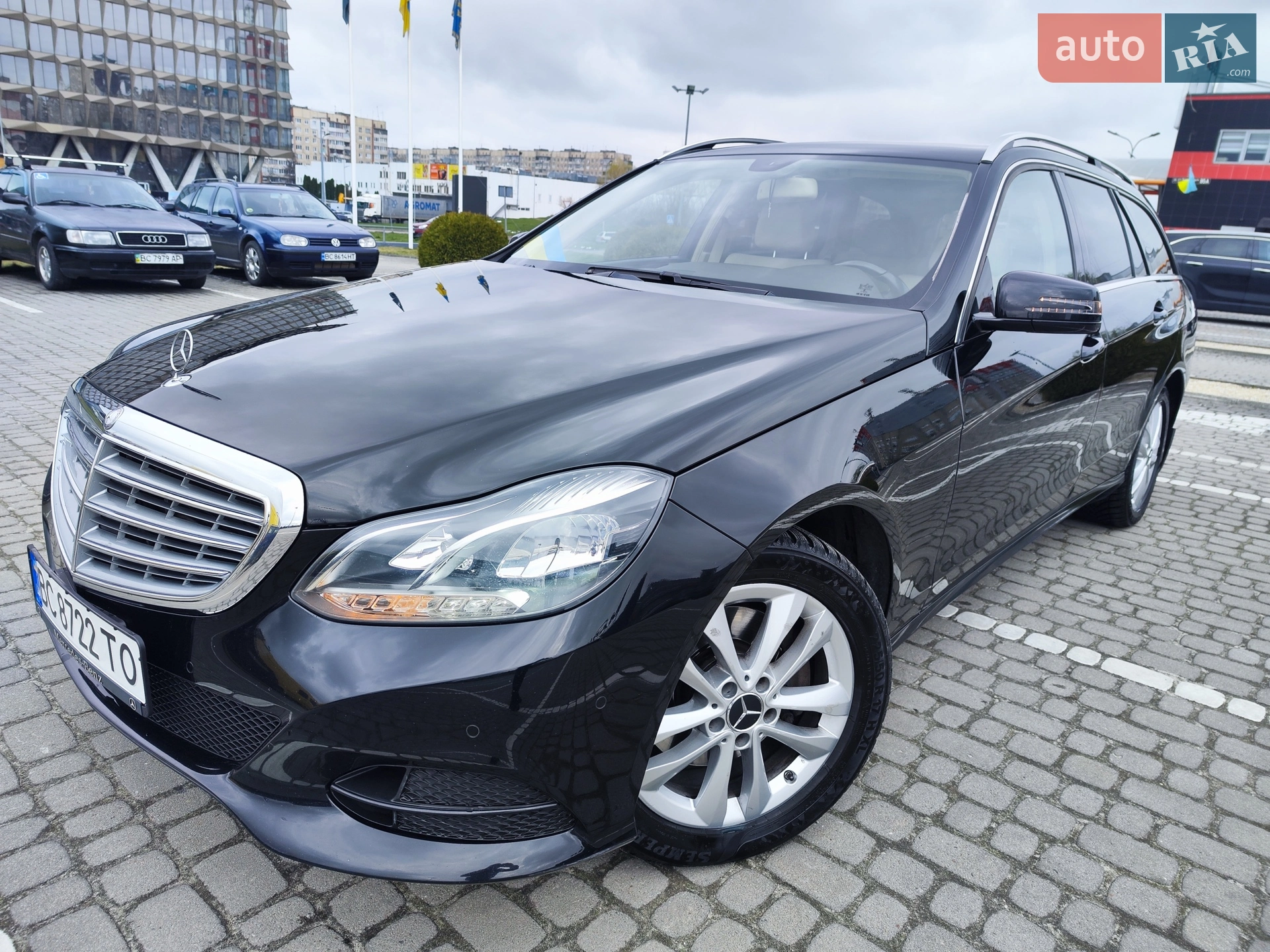2016 Mercedes-Benz E-klasse - мініатюра 24