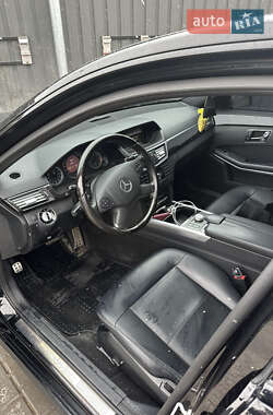 Седан Mercedes-Benz E-Class 2010 в 