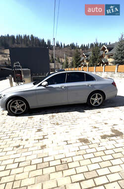 Седан Mercedes-Benz E-Class 2018 в 