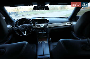 Седан Mercedes-Benz E-Class 2013 в 