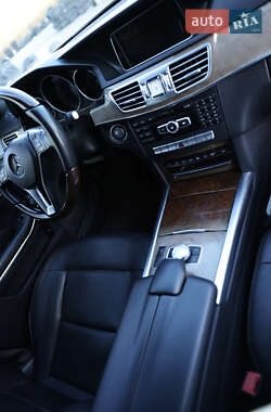 Седан Mercedes-Benz E-Class 2013 в 