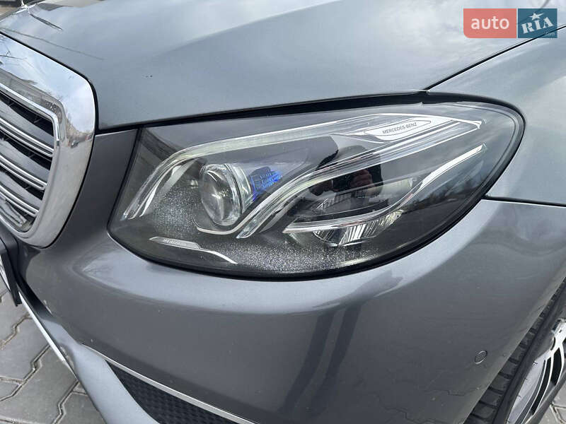 Седан Mercedes-Benz E-Class 2016 в Кривом Роге