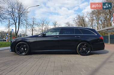 Универсал Mercedes-Benz E-Class 2017 в 