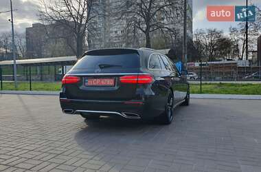 Универсал Mercedes-Benz E-Class 2017 в 