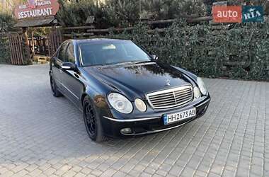 Седан Mercedes-Benz E-Class 2003 в 