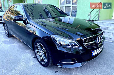 Седан Mercedes-Benz E-Class 2013 в Ірпені