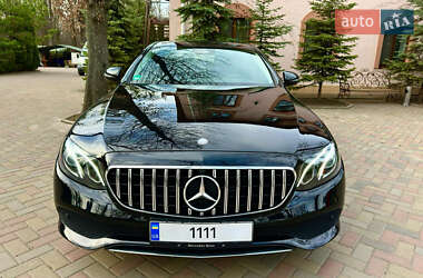 Седан Mercedes-Benz E-Class 2016 в 