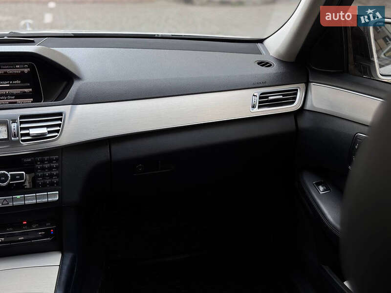 Седан Mercedes-Benz E-Class 2013 в Івано-Франківську фото 24 Седан Mercedes-Benz E-Class 2013 в Івано-Франківську