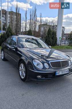 Седан Mercedes-Benz E-Class 2006 в 