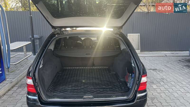 Универсал Mercedes-Benz E-Class 2005 в Одессе фото 2 Универсал Mercedes-Benz E-Class 2005 в Одессе