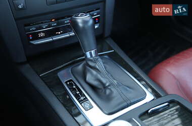 Купе Mercedes-Benz E-Class 2011 в 
