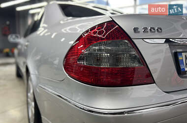 Седан Mercedes-Benz E-Class 2006 в 