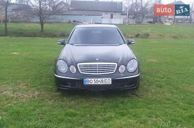 Седан Mercedes-Benz E-Class 2002 в 