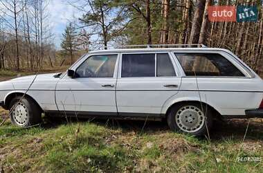 Универсал Mercedes-Benz E-Class 1985 в 