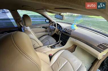 Седан Mercedes-Benz E-Class 2007 в 