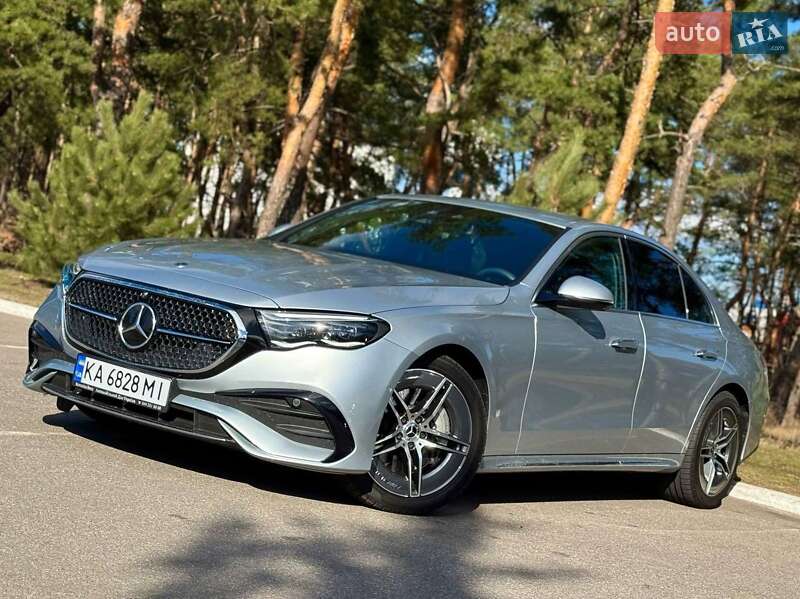 Mercedes-Benz E-Class 2023