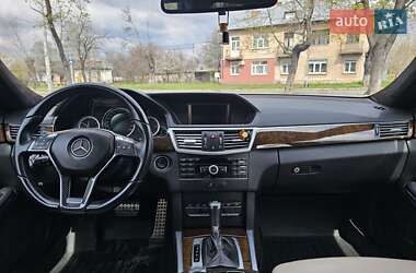 Седан Mercedes-Benz E-Class 2010 в 