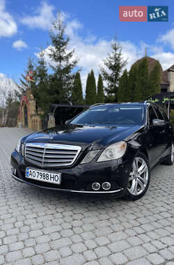 Универсал Mercedes-Benz E-Class 2011 в 