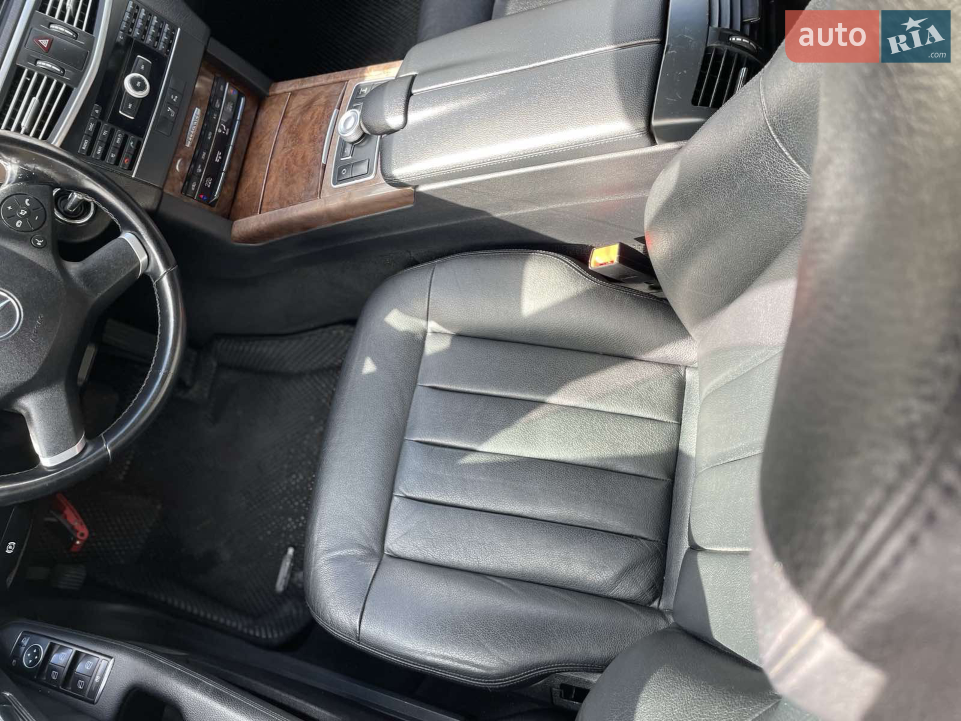 2011 Mercedes-Benz E-klasse - мініатюра 19