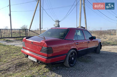 Седан Mercedes-Benz E-Class 1994 в 