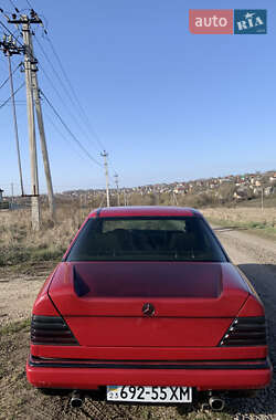 Седан Mercedes-Benz E-Class 1994 в 