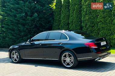 Седан Mercedes-Benz E-Class 2017 в 