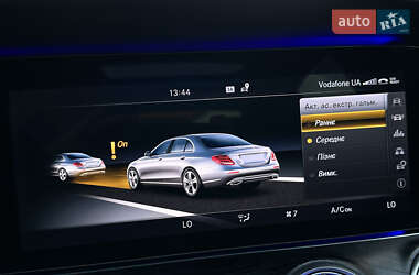 Седан Mercedes-Benz E-Class 2017 в 