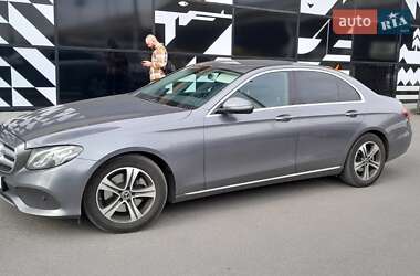 Седан Mercedes-Benz E-Class 2019 в 