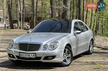 Седан Mercedes-Benz E-Class 2002 в 
