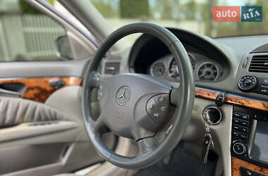 Седан Mercedes-Benz E-Class 2002 в 