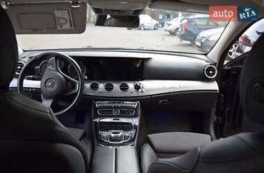 Универсал Mercedes-Benz E-Class 2017 в 