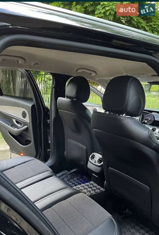 Універсал Mercedes-Benz E-Class 2017 в Житомирі