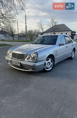 Седан Mercedes-Benz E-Class 1996 в 