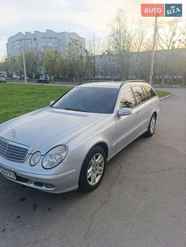 Универсал Mercedes-Benz E-Class 2006 в 