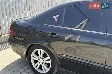 Седан Mercedes-Benz E-Class 2003 в 