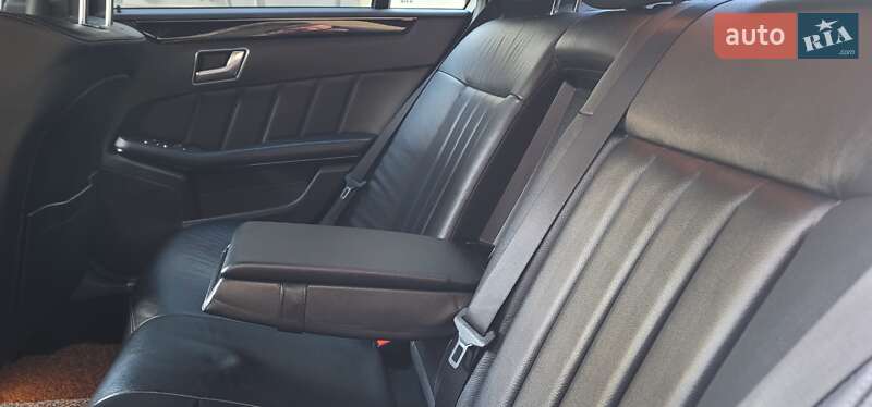 Седан Mercedes-Benz E-Class 2015 в Одесі