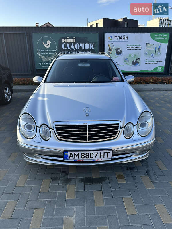 Mercedes-Benz E-Class 2003
