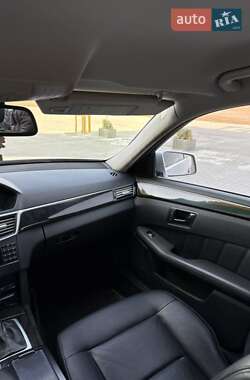 Седан Mercedes-Benz E-Class 2009 в 