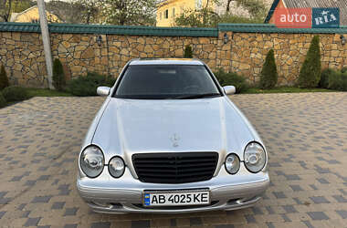 Седан Mercedes-Benz E-Class 2001 в 