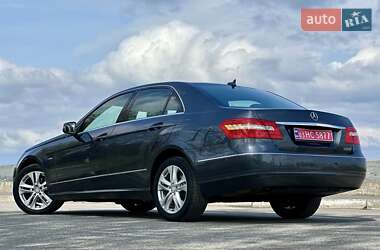 Седан Mercedes-Benz E-Class 2010 в 