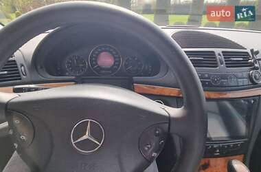 Універсал Mercedes-Benz E-Class 2004 в 